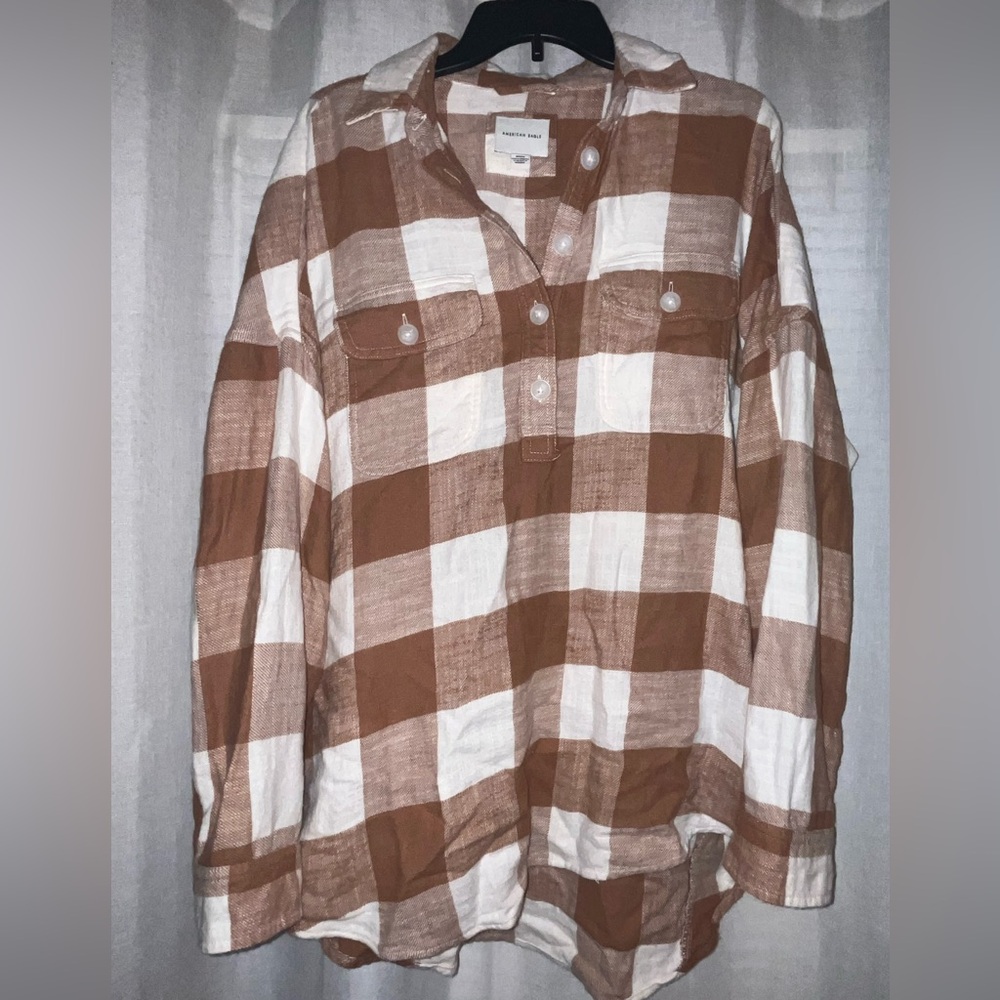 American eagle plaid top